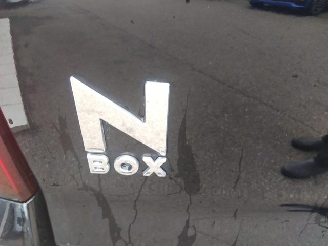 Ｎ－ＢＯＸ ベースグレード４ＷＤ　禁煙車　走行１万２千　試乗ＯＫ　４ＷＤ　禁煙車　走行１万２千　ホンダセンシング　コーナーソナ　アダプティブクルーズコントロール　純正８インチコネクトナビ　フルセグＴＶ　ＢＬＵＥＴＯＯＴＨ　バックカメラ　ＬＥＤランプ　サイドエアバッグ（24枚目）