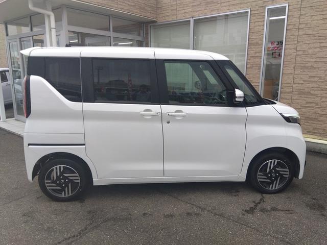 ルークス ハイウェイスター X プロパイロットエディション試乗OK 4WD 禁煙車 走行4万キロ エマージェンシーブレーキ プロパイロット コーナーソナー メモリナビー アラウンドビューモニター ETC Wパワースライドドア Wシートヒーター LEDランプ(8枚目)