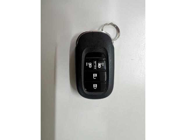 Ｎ－ＢＯＸ ファッションスタイル　９インチギャザズメモリーナビ　フルセグ　ＤＶＤ　ＢＴ　バックカメラ　ＥＴＣ　スマートキー　プッシュスタート　ＬＥＤライト　クルーズコントロール　ホンダセンシング　ドラレコ　Ｗシートヒーター　Ｗパワスラ（25枚目）