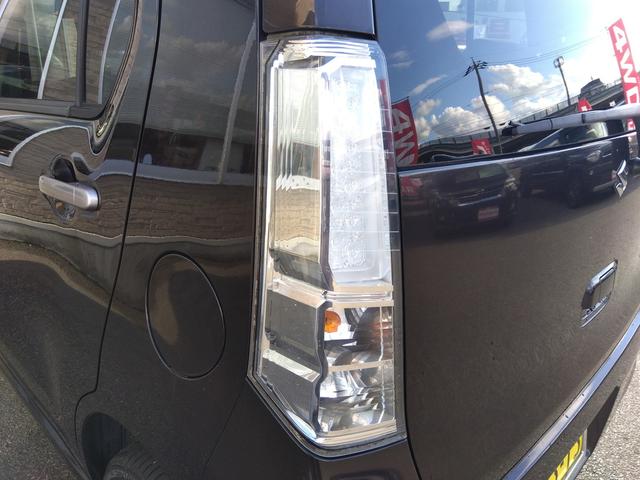 社外SDナビ ワンセグ CD スマートキー×2 プッシュスタート 横滑り防止 レーダーブレーキサポート ウインカーミラー シートヒーター キセノンヘッドライト アイドリングストップ シートリフター