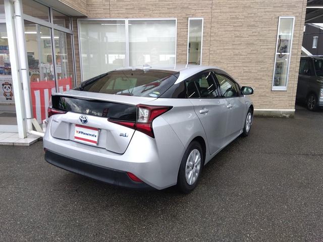 プリウス SR8/7車検有 走行4万1千 トヨタセーフティ 試乗OK R8/7車検有 走行4万1千 トヨタセーフティセンス コーナーソナー メモリーナビ フルセグTV バックカメラ ETC 前後ドライブレコーダー レーダークルーズ 純正アルミ LED ワンオーナー(9枚目)