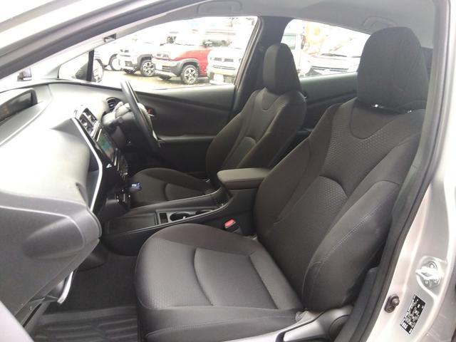 プリウス SR8/7車検有 走行4万1千 トヨタセーフティ 試乗OK R8/7車検有 走行4万1千 トヨタセーフティセンス コーナーソナー メモリーナビ フルセグTV バックカメラ ETC 前後ドライブレコーダー レーダークルーズ 純正アルミ LED ワンオーナー(39枚目)