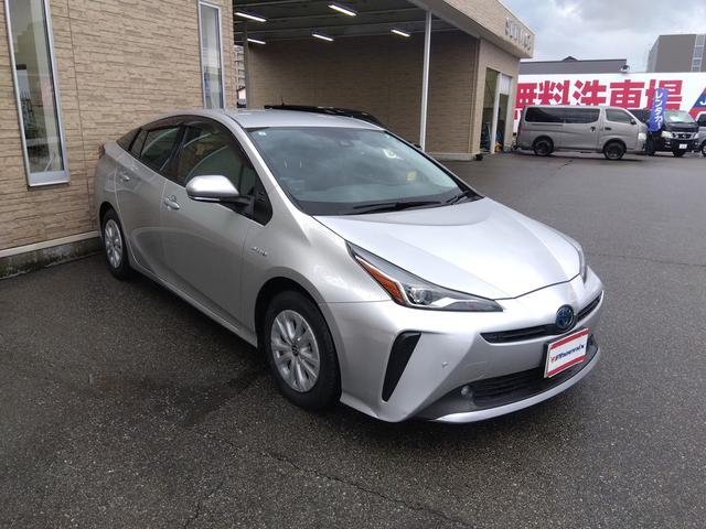 プリウス SR8/7車検有 走行4万1千 トヨタセーフティ 試乗OK R8/7車検有 走行4万1千 トヨタセーフティセンス コーナーソナー メモリーナビ フルセグTV バックカメラ ETC 前後ドライブレコーダー レーダークルーズ 純正アルミ LED ワンオーナー(64枚目)