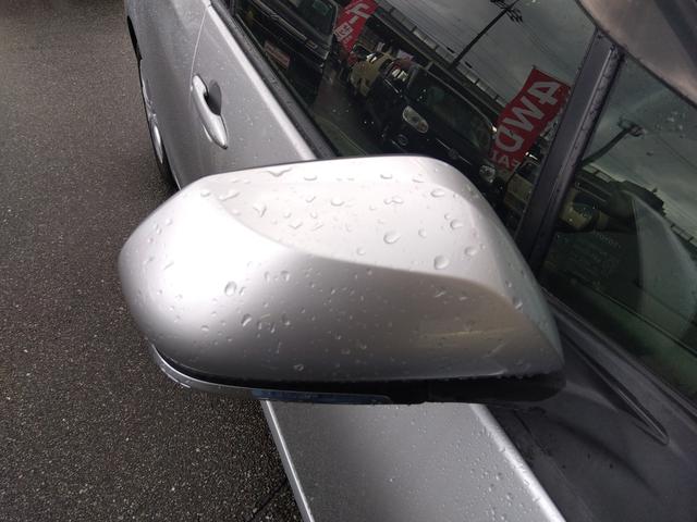 プリウス SR8/7車検有 走行4万1千 トヨタセーフティ 試乗OK R8/7車検有 走行4万1千 トヨタセーフティセンス コーナーソナー メモリーナビ フルセグTV バックカメラ ETC 前後ドライブレコーダー レーダークルーズ 純正アルミ LED ワンオーナー(74枚目)