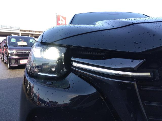 ＣＸ－６０ ＸＤ－ハイブリッド　プレミアムスポーツ　アップルカープレイ　フルセグ　ＢＴ　全方位カメラ　コーナーソナー　前席本革エアコンシート　ＬＥＤライト　ＢＯＳＳサウンド　純正２０ＡＷ　サンルーフ　パワーテールゲート　クルコン　スマートキー×２（10枚目）