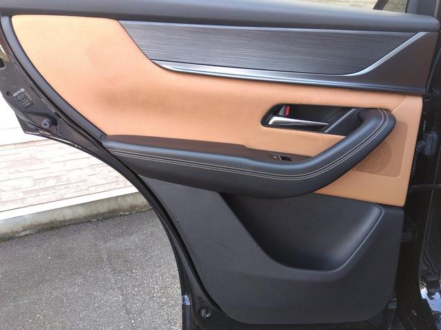 ＣＸ－６０ ＸＤ－ハイブリッド　プレミアムスポーツ　アップルカープレイ　フルセグ　ＢＴ　全方位カメラ　コーナーソナー　前席本革エアコンシート　ＬＥＤライト　ＢＯＳＳサウンド　純正２０ＡＷ　サンルーフ　パワーテールゲート　クルコン　スマートキー×２（20枚目）