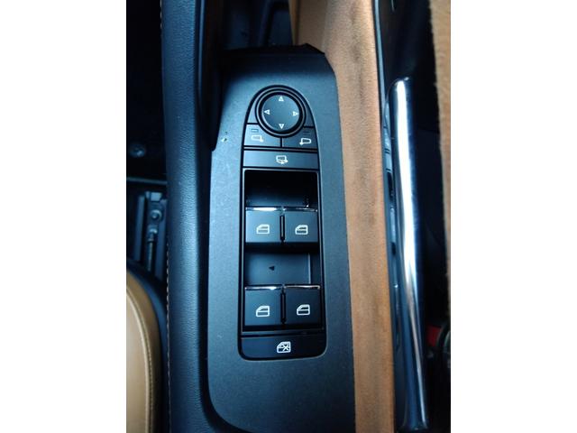 ＣＸ－６０ ＸＤ－ハイブリッド　プレミアムスポーツ　アップルカープレイ　フルセグ　ＢＴ　全方位カメラ　コーナーソナー　前席本革エアコンシート　ＬＥＤライト　ＢＯＳＳサウンド　純正２０ＡＷ　サンルーフ　パワーテールゲート　クルコン　スマートキー×２（35枚目）