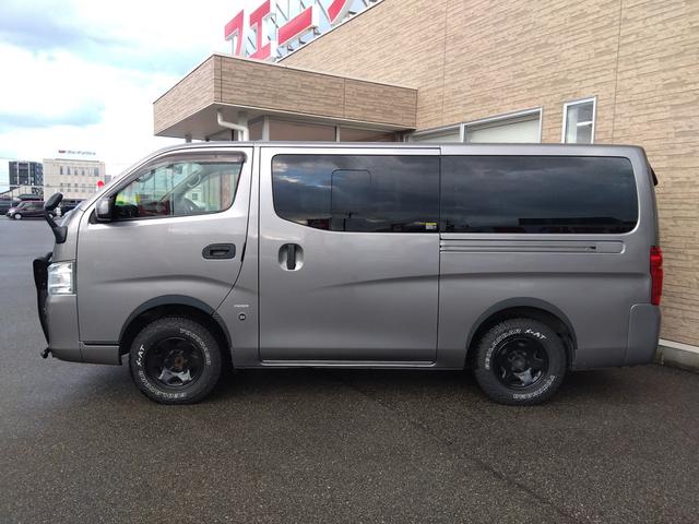 NV350キャラバンバン ロングDXターボ4WD ディーゼル 純正SDナビ 試乗OK 4WD ディーゼルターボ グリルガード付 純正SDナビ フルセグTV バックカメラ ETC ジオランダータイヤ フォグランプ キーレス 電格ミラー 純正バイザー 純正マット リアワイパー(66枚目)