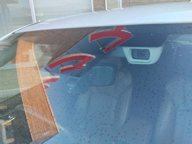 ☆４ＷＤ☆綺麗オススメ☆アイサイト☆純正８インチナビ☆フルセグＴＶ☆Ｂｌｕｅｔｏｏｔｈ☆バックカメラ☆ＬＥＤヘッドランプ☆純正アルミホイール☆パワーシート☆スマートキー☆プッシュスタート☆