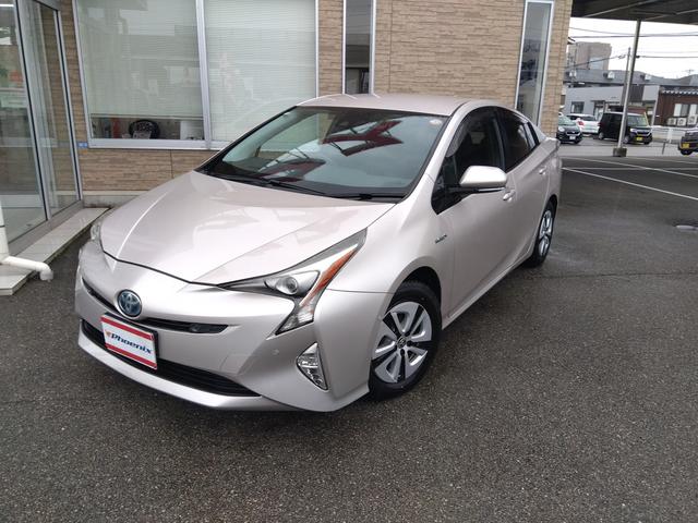 プリウス Ａ　４ＷＤ☆９インチＳＤナビ☆フルセグ☆ＢＴ☆ＤＶＤ再☆トヨタセーフティセンス☆バックカメラ☆ＥＴＣ☆スマートキー☆プッシュスタート☆コーナーソナー☆ＢＳＭ☆ＨＵＤ☆ウインカーミラー☆クルーズコントロール（2枚目）