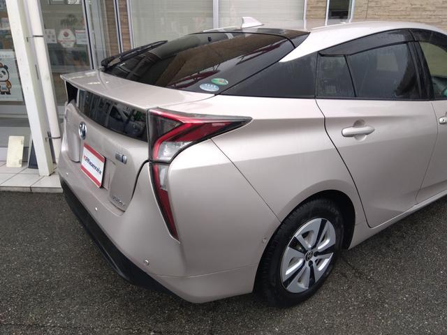 プリウス Ａ　４ＷＤ☆９インチＳＤナビ☆フルセグ☆ＢＴ☆ＤＶＤ再☆トヨタセーフティセンス☆バックカメラ☆ＥＴＣ☆スマートキー☆プッシュスタート☆コーナーソナー☆ＢＳＭ☆ＨＵＤ☆ウインカーミラー☆クルーズコントロール（28枚目）