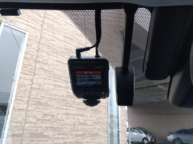 プリウス Ａ　４ＷＤ☆９インチＳＤナビ☆フルセグ☆ＢＴ☆ＤＶＤ再☆トヨタセーフティセンス☆バックカメラ☆ＥＴＣ☆スマートキー☆プッシュスタート☆コーナーソナー☆ＢＳＭ☆ＨＵＤ☆ウインカーミラー☆クルーズコントロール（33枚目）