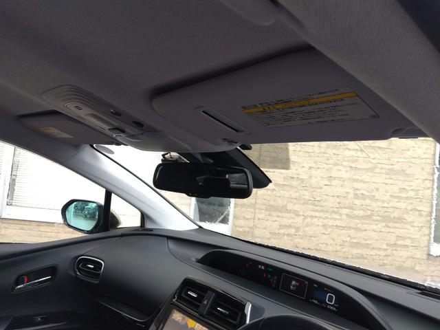 プリウス Ａ　４ＷＤ☆９インチＳＤナビ☆フルセグ☆ＢＴ☆ＤＶＤ再☆トヨタセーフティセンス☆バックカメラ☆ＥＴＣ☆スマートキー☆プッシュスタート☆コーナーソナー☆ＢＳＭ☆ＨＵＤ☆ウインカーミラー☆クルーズコントロール（68枚目）