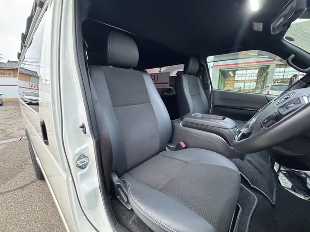 ハイエースバン スーパーGL ダークプライムII 4WD ディーゼル リフトアップ 両側パワースリアドドア バンパーガードオーバーフェンダー チッピング塗装 ベットキット デジタルインナーミラー 全方位モニター プッシュスタート LEDヘッドライト(39枚目)