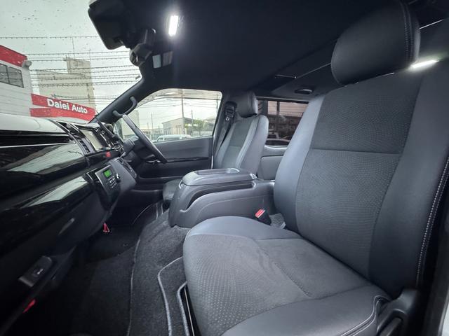 ハイエースバン スーパーGL ダークプライムII 4WD ディーゼル リフトアップ 両側パワースリアドドア バンパーガードオーバーフェンダー チッピング塗装 ベットキット デジタルインナーミラー 全方位モニター プッシュスタート LEDヘッドライト(48枚目)