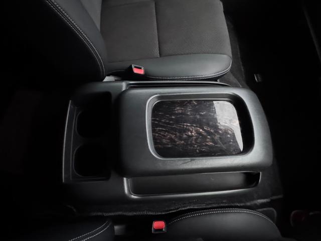 ハイエースバン スーパーGL ダークプライムII 4WD ディーゼル リフトアップ 両側パワースリアドドア バンパーガードオーバーフェンダー チッピング塗装 ベットキット デジタルインナーミラー 全方位モニター プッシュスタート LEDヘッドライト(61枚目)