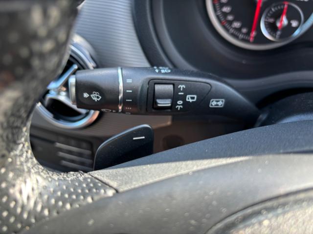 Ｂクラス Ｂ１８０　ベーシックパッケージ（ＬＥＤライト、ハイビームアシスト、キーレスゴー、バックトロニック）　前後ドライブレコーダー　レーダーセーフティパッケージ　ＡＭＧ１８インチホイール（22枚目）
