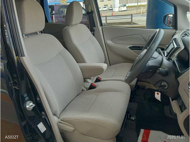 デイズ J SDナビ フルセグTV バックカメラ ETC アイドリングストップ ベンチシート(9枚目)