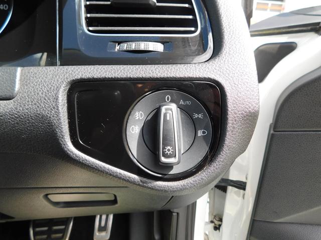 TSIハイラインブルーモーションテクノロジー ナビ オートHID フルTV Bカメラ 衝突軽減ブレーキ 追従クルコン ISTOP 純正アルミ CD DVD SD BT(12枚目)