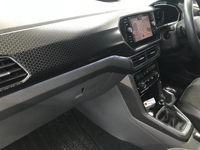 Ｔ－クロス ＴＳＩ　スタイル　アップルカープレイ　追従クルコン　Ｄレコ　ＢＴオーディオ　Ｂカメ　スマートキー　ＥＴＣ　ＡＡＣ　ＰＳ　ＰＷ　ＡＢ　ＡＢＳ（22枚目）