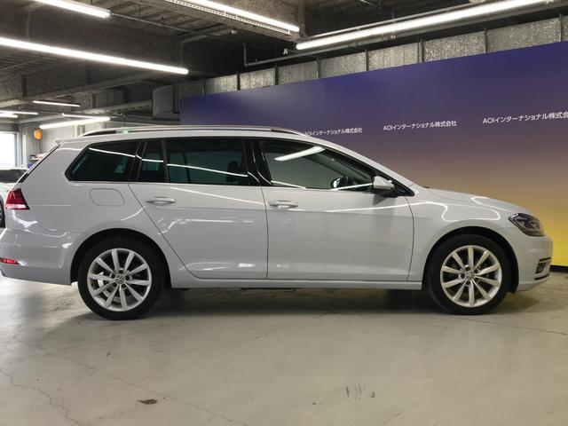 ゴルフヴァリアント TSI コンフォートライン テックエディション 純正9.2インチナビ フルセグTV BT CD DVD SD AUX USB 純正17インチアルミ 衝突軽減ブレーキ 追従クルコン 車線逸脱 バックカメラ ETC オートLEDヘッドライト(9枚目)