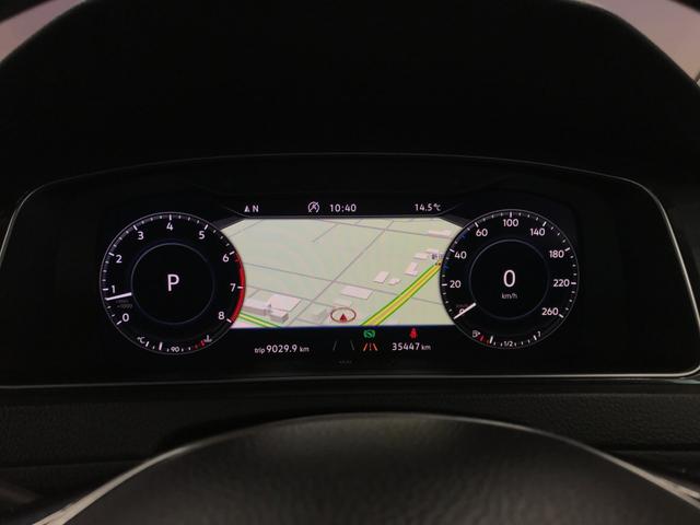 ゴルフヴァリアント TSI コンフォートライン テックエディション 純正9.2インチナビ フルセグTV BT CD DVD SD AUX USB 純正17インチアルミ 衝突軽減ブレーキ 追従クルコン 車線逸脱 バックカメラ ETC オートLEDヘッドライト(16枚目)