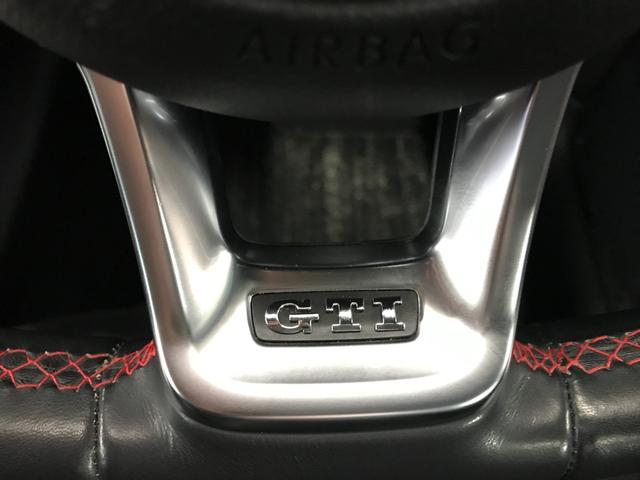 ゴルフＧＴＩ ダイナミック　レザーＰＫＧ（レザーシート／パワーシート／シートヒーター）純正９インチナビ　フルセグＴＶ　Ｂカメラ　ＣＤ　ＤＶＤ　ＢＴオーディオ　ＵＳＢ　アップルカープレイ　追従クルコン　純正１８ＡＷ　ＥＴＣ（29枚目）