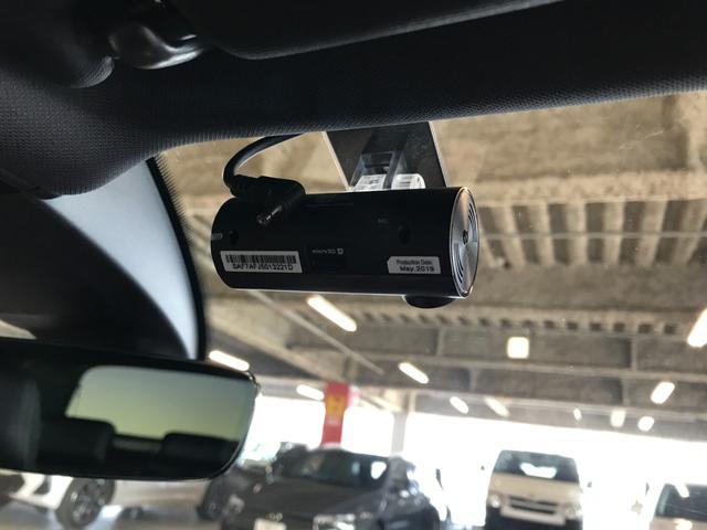 ゴルフＧＴＩ ダイナミック　レザーＰＫＧ（レザーシート／パワーシート／シートヒーター）純正９インチナビ　フルセグＴＶ　Ｂカメラ　ＣＤ　ＤＶＤ　ＢＴオーディオ　ＵＳＢ　アップルカープレイ　追従クルコン　純正１８ＡＷ　ＥＴＣ（40枚目）