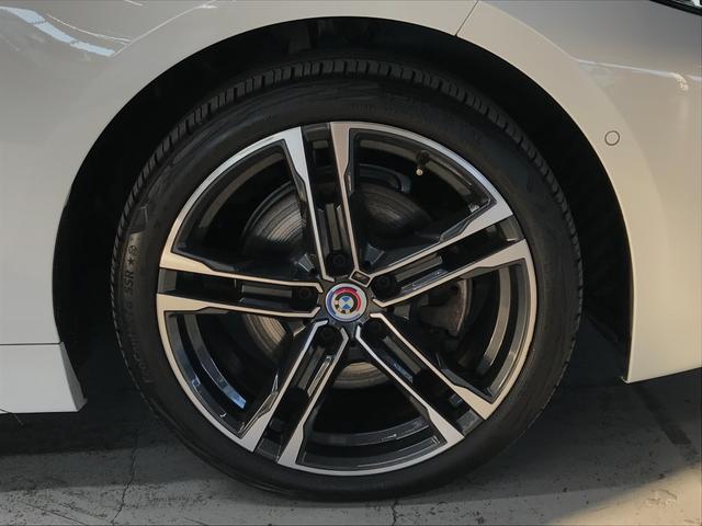 １シリーズ １１８ｄ　Ｍスポーツ　純正１０．２５ＨＤＤナビ　ＵＳＢ　ＢＴ　アップルカープレイ　衝突軽減ブレーキ　追従クルコン　車線逸脱　ブラインドスポット　前後ドラレコ　バックカメラ　パワーシート　ハーフレザーシート　パワーバックドア（51枚目）