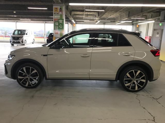 T-ロック TDI Rライン 純正SDナビ フルセグTV アップルカープレイ アンドロイドオート 衝突軽減ブレーキ 追従クルコン レーンキープ 前後ソナー バックカメラ ISTOP ブラインドスポット 前後ドラレコ ETC2.0(10枚目)