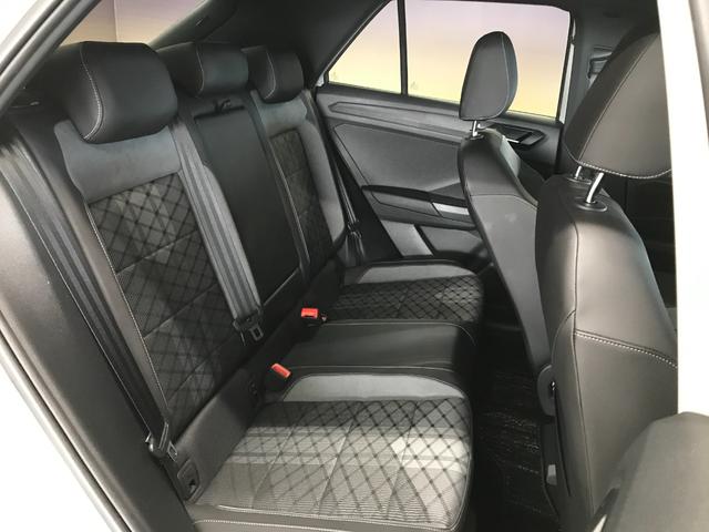 T-ロック TDI Rライン 純正SDナビ フルセグTV アップルカープレイ アンドロイドオート 衝突軽減ブレーキ 追従クルコン レーンキープ 前後ソナー バックカメラ ISTOP ブラインドスポット 前後ドラレコ ETC2.0(15枚目)