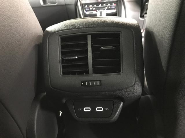 T-ロック TDI Rライン 純正SDナビ フルセグTV アップルカープレイ アンドロイドオート 衝突軽減ブレーキ 追従クルコン レーンキープ 前後ソナー バックカメラ ISTOP ブラインドスポット 前後ドラレコ ETC2.0(41枚目)