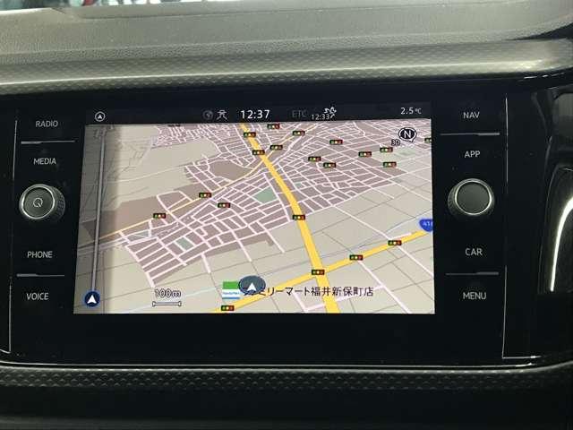 T-クロス TSI アクティブ 純正ナビ フルセグTV Bluetoothオーディオ USB アップルカープレイ アンドロイドオート 純正16インチアルミ ACC レーンキープ ハイビームアシスト ブラインドスポット 前後ソナー(3枚目)