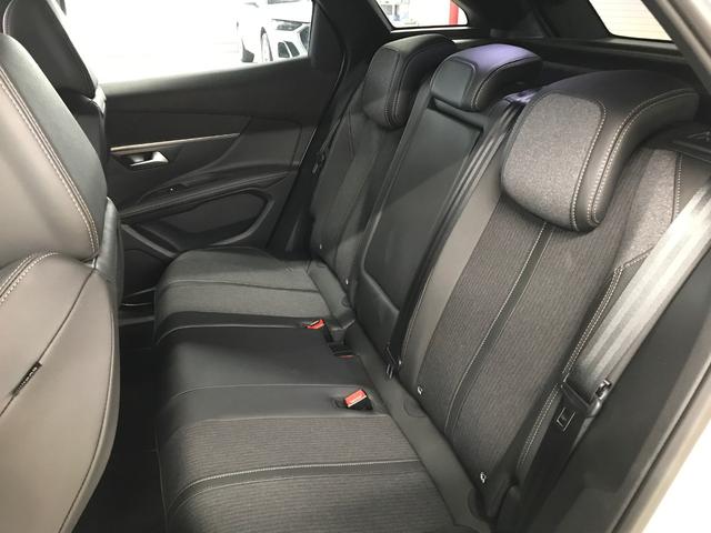 3008 GTライン 純正ナビ フルセグTV USB BT 衝突軽減ブレーキ 追従クルコン レーンキープ ブラインドスポット バックカメラ LEDオートライト インテリジェントハイビーム パワーバックドア ETC(17枚目)