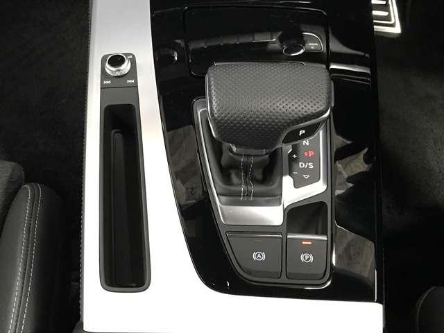 Q5 40TDIクワトロ Sライン OP20インチAW 4WD カープレイ 全方位カメラ 合皮革巻き内装 ハーフレザーシート パワーシート 全席シートヒーター 追従クルコン 衝突軽減ブレーキ BSM 前後ドラレコ(34枚目)