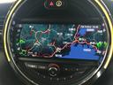 MINI クーパーD ピカデリーエディション 純正HDDナビ/Bluetoothオーディオ/衝突軽減ブレーキ/歩行者検知/バックカメラ/スマートキー/LEDオートライト/シートヒーター/リアソナー/ETC/前後ドラレコ/純正15インチアルミ 中古車画像_2