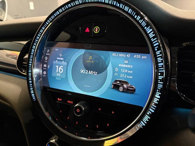 MINI クーパー エッセンシャル・トリム MINI正規ディーラー認定中古車 2年間走行距離無制限保証 5ドア DCT 禁煙車 ワンオーナー(32枚目)