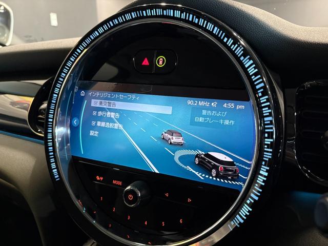 MINI クーパー エッセンシャル・トリム MINI正規ディーラー認定中古車 2年間走行距離無制限保証 5ドア DCT 禁煙車 ワンオーナー(35枚目)
