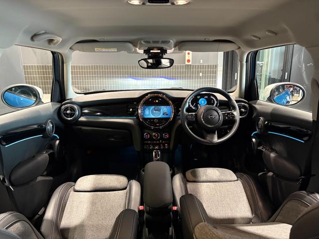 MINI クーパー エッセンシャル・トリム MINI正規ディーラー認定中古車 2年間走行距離無制限保証 5ドア DCT 禁煙車 ワンオーナー(42枚目)