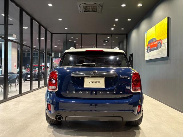 ＭＩＮＩ クーパーＤ　クロスオーバー　オール４　４ＷＤ　ＭＩＮＩ正規ディーラー認定中古車　２年間走行距離無制限保証（3枚目）