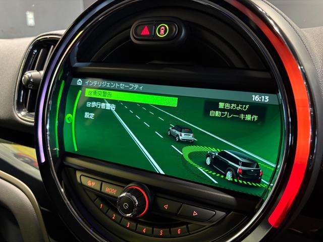 ＭＩＮＩ クーパーＤ　クロスオーバー　オール４　４ＷＤ　ＭＩＮＩ正規ディーラー認定中古車　２年間走行距離無制限保証（29枚目）