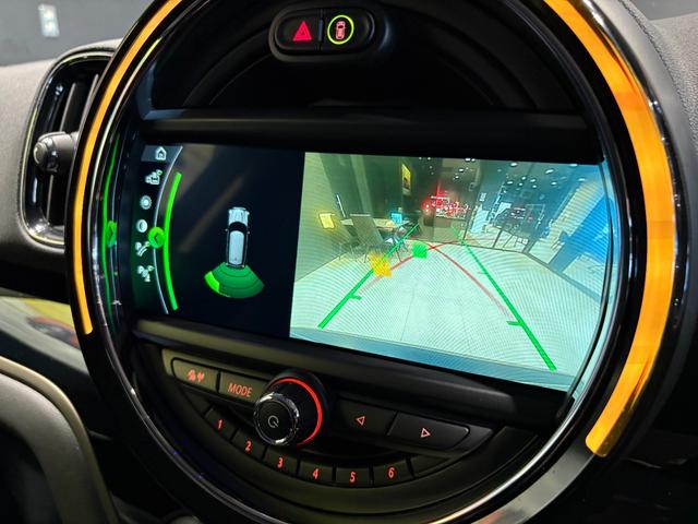 ＭＩＮＩ クーパーＤ　クロスオーバー　オール４　４ＷＤ　ＭＩＮＩ正規ディーラー認定中古車　２年間走行距離無制限保証（32枚目）