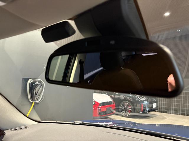 ＭＩＮＩ クーパーＤ　クロスオーバー　オール４　４ＷＤ　ＭＩＮＩ正規ディーラー認定中古車　２年間走行距離無制限保証（40枚目）