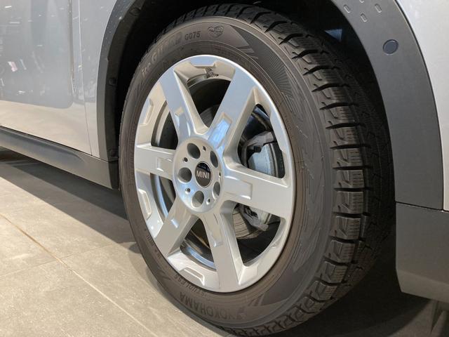 MINI カントリーマンE クラシック・トリム 弊社デモカーUP MINI正規ディーラー認定中古車 2年間走行距離無制限保証(17枚目)