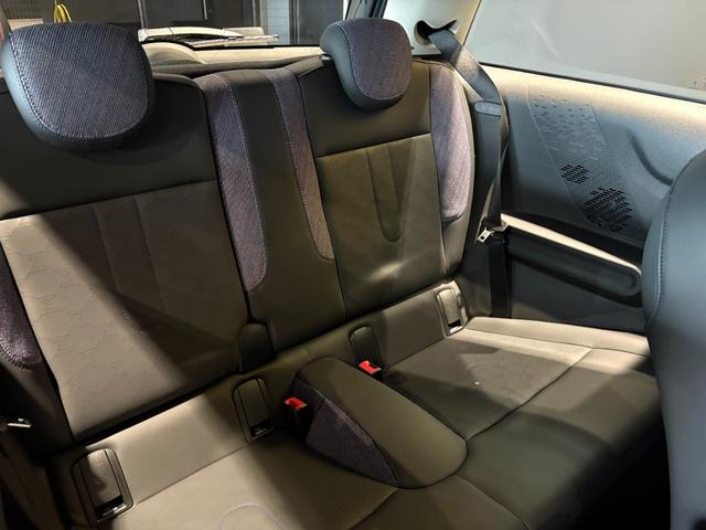 MINI クーパーC クラシック・トリム MINI正規ディーラー認定中古車 2年間走行距離無制限保証 3ドア DCT(28枚目)