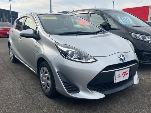 アクア Ｓ　スマートエントリーＰＫＧ　純正メモリーナビ　ワンセグＴＶ　バックカメラ　Ｂｌｕｅｔｏｏｔｈオーディオ　ＥＴＣ　ドライブレコーダー　スマートキー　プッシュスタート　オートエアコン　ハイブリッド（3枚目）