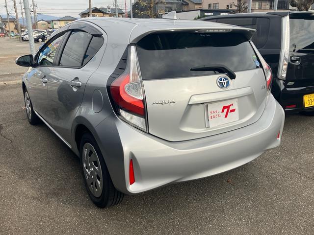 アクア Ｓ　スマートエントリーＰＫＧ　純正メモリーナビ　ワンセグＴＶ　バックカメラ　Ｂｌｕｅｔｏｏｔｈオーディオ　ＥＴＣ　ドライブレコーダー　スマートキー　プッシュスタート　オートエアコン　ハイブリッド（6枚目）