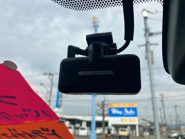 アクア Ｓ　スマートエントリーＰＫＧ　純正メモリーナビ　ワンセグＴＶ　バックカメラ　Ｂｌｕｅｔｏｏｔｈオーディオ　ＥＴＣ　ドライブレコーダー　スマートキー　プッシュスタート　オートエアコン　ハイブリッド（21枚目）