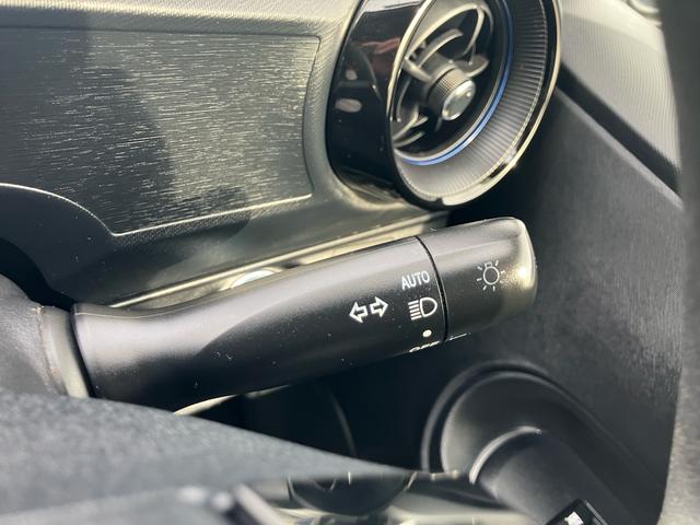 アクア Ｓ　スマートエントリーＰＫＧ　純正メモリーナビ　ワンセグＴＶ　バックカメラ　Ｂｌｕｅｔｏｏｔｈオーディオ　ＥＴＣ　ドライブレコーダー　スマートキー　プッシュスタート　オートエアコン　ハイブリッド（26枚目）