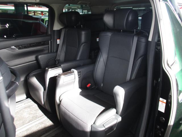 アルファード 2.5S Cパッケージ ナビ・TV(フルセグ) バックカメラ ETC ドライブレコーダー シートヒーター 後席モニター プッシュスタート スマートキー 両側パワースライドドア(19枚目)